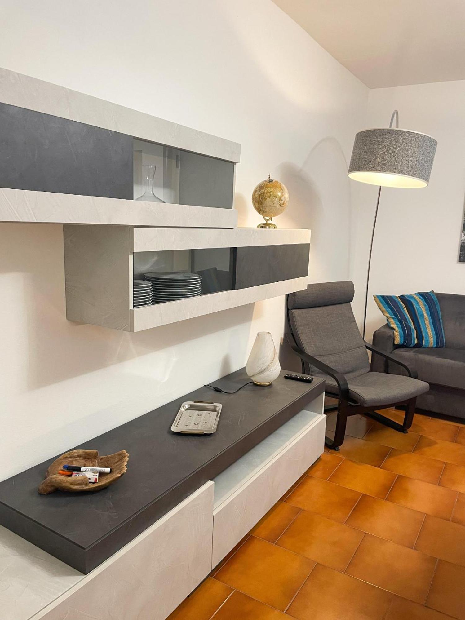 Sband House On * Valmadrera